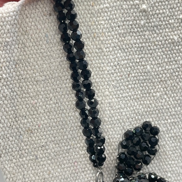Natasha Faceted Black Crystal Layered Flower Design Statement Bib Necklace NWT - Picture 13 of 15